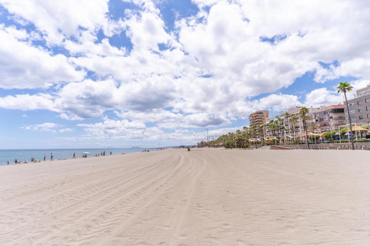Ferienwohnung Estepona Beachside Exterior foto